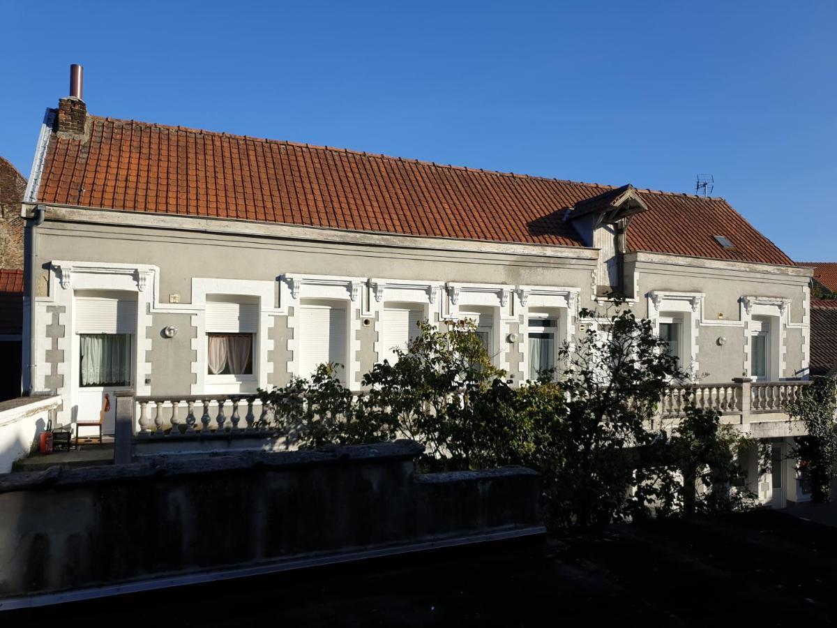 Au Relais Des Thermes Saint-Amand-les-Eaux Εξωτερικό φωτογραφία