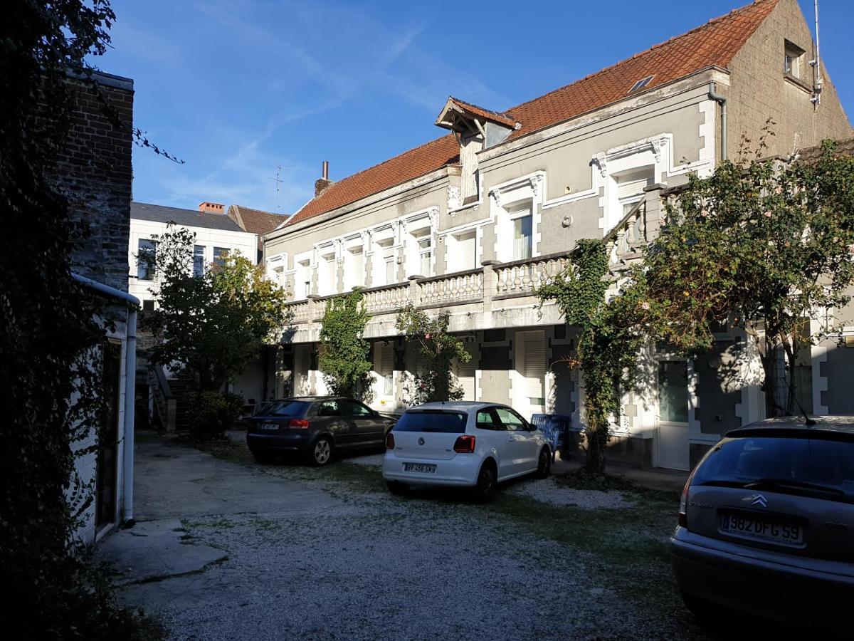 Au Relais Des Thermes Saint-Amand-les-Eaux Εξωτερικό φωτογραφία